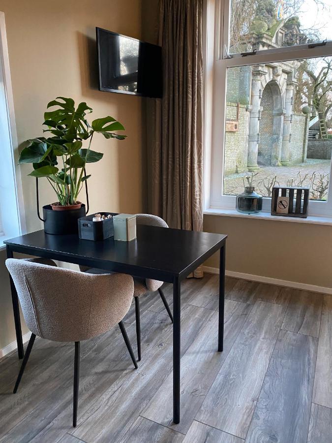 Bed And Breakfast Stinzenflora Cornjum Bagian luar foto
