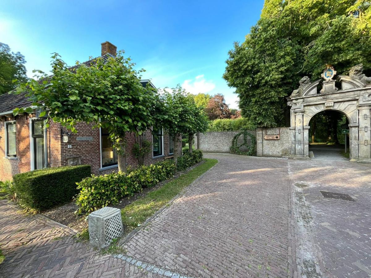 Bed And Breakfast Stinzenflora Cornjum Bagian luar foto